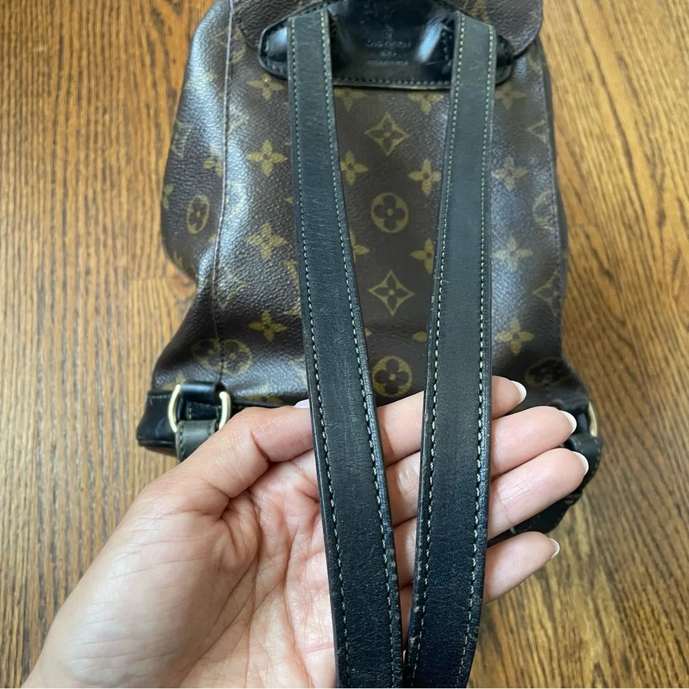 Authentic Louis Vuitton Monogram Montsouris MM Backpack - Picture 8 of 16